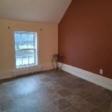 2 Beds 1 Bath Apartment, downtown Truro - Photo 3