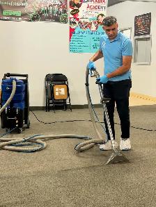 Deep Shampoo Carpet Cleaning - 647-928-4296 - Photo 2