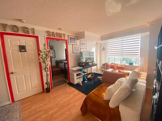 Fully Furnished Room for Rent in Mississauga Condo