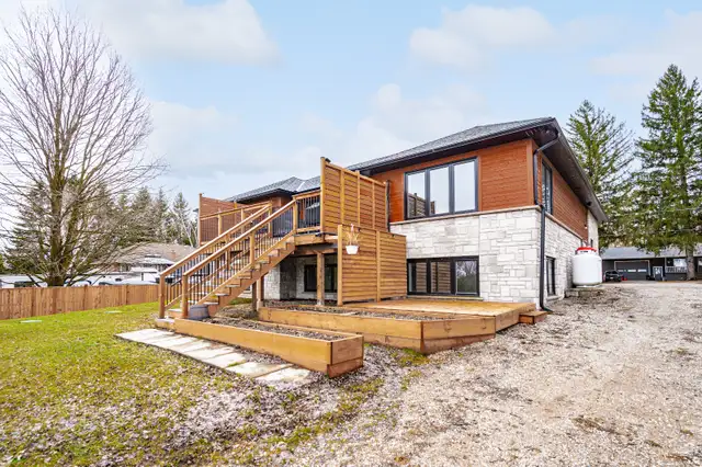 LOWER DUPLEX AVAILABLE NOW