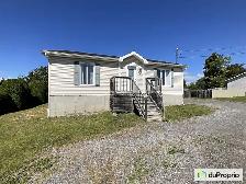 $325,000 - Bungalow for sale in ND-Du-Mont-Carmel - Photo 2