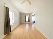 Bright & Spacious Home w/ Studio Loft for 5  Quiet Neighbourhood - Photo 20