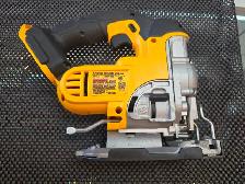 DEWALT 20V MAX Lithium-Ion Cordless Jig Saw Kit with 5Ah Battery - Photo 3