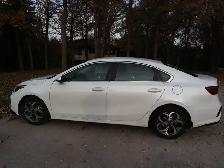 2020 KIA FORTE - Photo 8