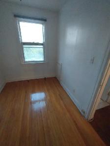 Large bachelor. Jackson Park. $1,100 incl. heat/water - Photo 5