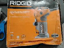 Ridgid 1-1/2 HP Compact Routrm firm $60p.u.o ad is coming down - Photo 4