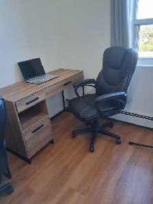 Like New 3 Drawer desk with Computer Chair. - Photo 6