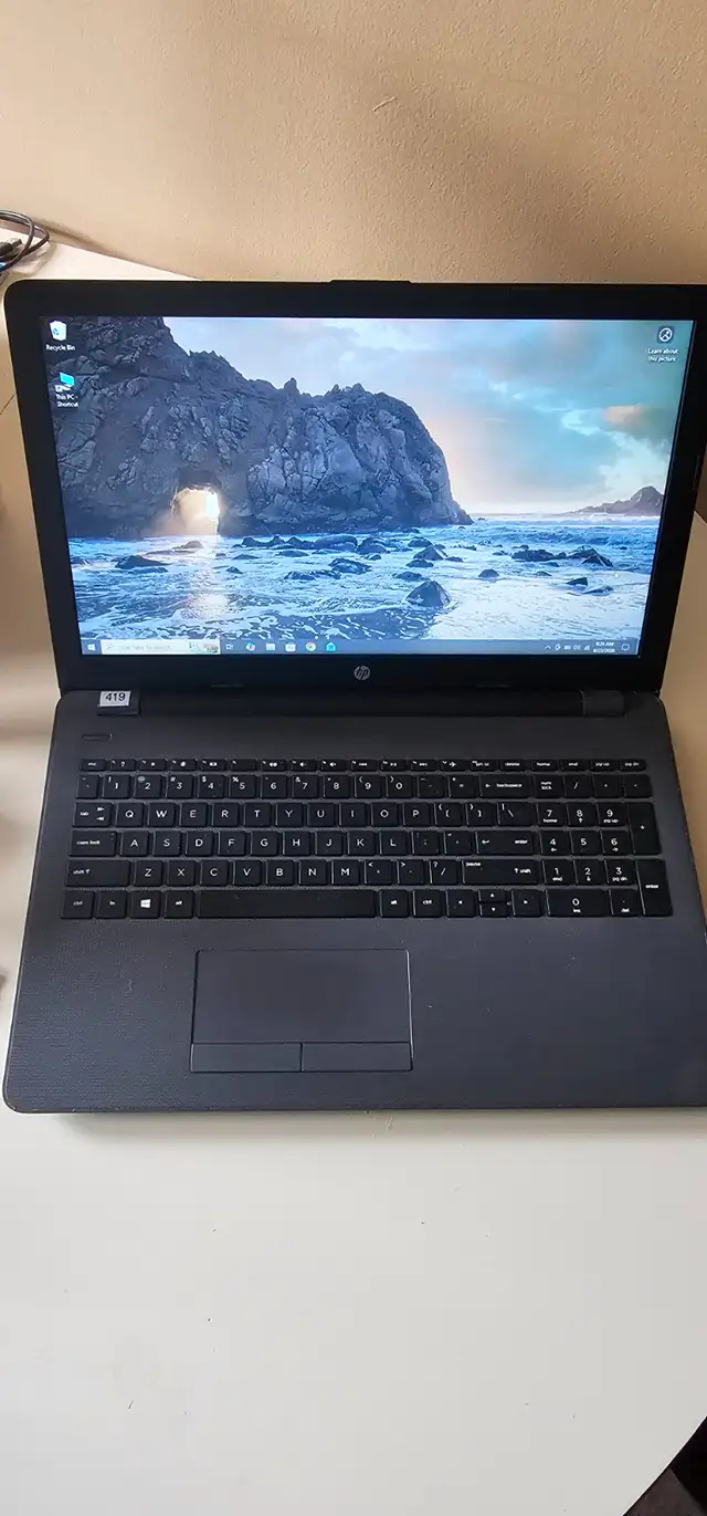 HP 250 G6 Laptop new battery full key board