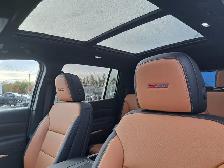 2027 Chevrolet Traverse Z71 - Photo 3