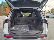2027 Chevrolet Traverse Z71 - Photo 7