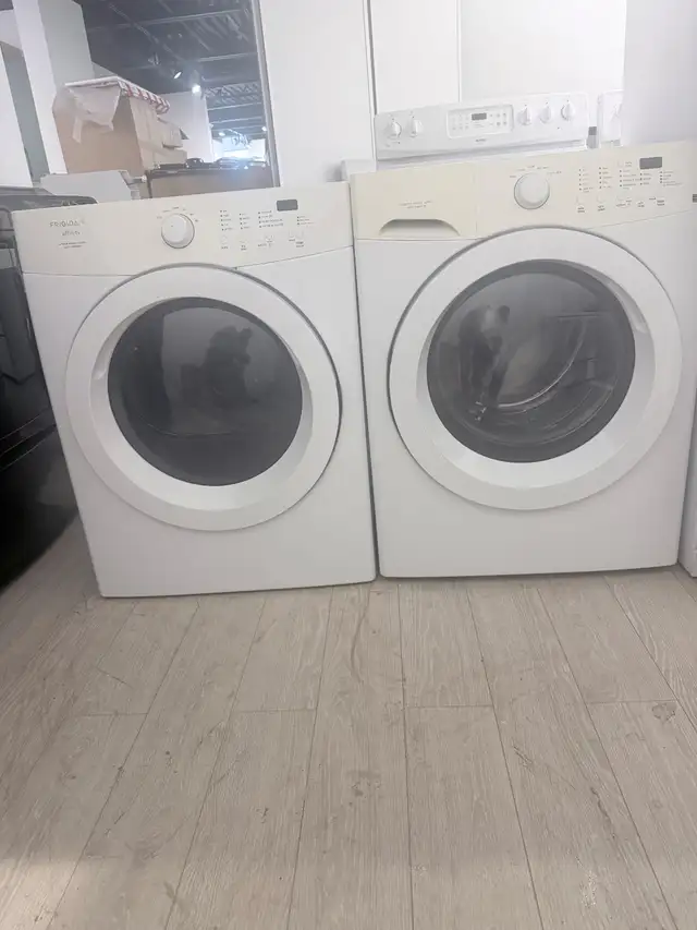 Ensemble Laveuse & Sécheuse frontale | FAFW3801LW3, CAQE7001W0
