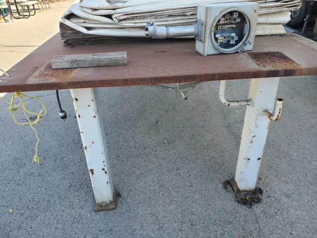 STEEL FABRICATION TABLE 54' X 8'  1 1/8' PLATE