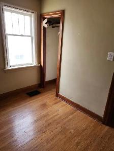 3 BEDROOM HOUSE FOR RENT - 1950 ATKINSON STREET! - Photo 4