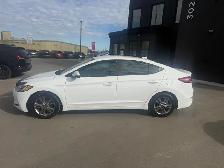 2017 HYUNDAI ELANTRA GL - HEATED SEATS - BACK-UP CAM - BLUETOOTH - Photo 2