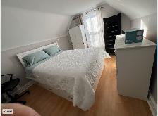 Open house viewing, Sun-11th-Oct,Furnished bedroom, in 3-bed apt - Photo 3