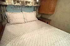 2011 Forest River Flagstaff Micro-Lite 23LB – Bunk Model Trailer - Photo 36
