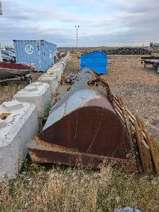 Loader bucket Attachment