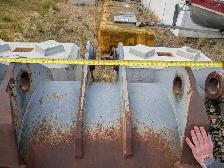 Loader bucket Attachment - Photo 6