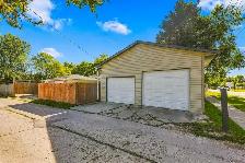 Home For Sale 601 Dunrobin Ave - Photo 21