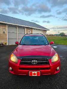 2011 Toyota Rav 4  Sport 4WD One Owner 4 cylinder - Photo 5