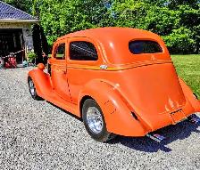 1935 Ford Custom Hot Rod – 350 Chevy V8 – Show Quality - Photo 2