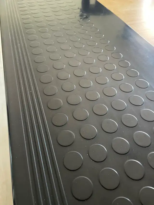 STAIR TREADS - AMERICAN BILTRIGHT