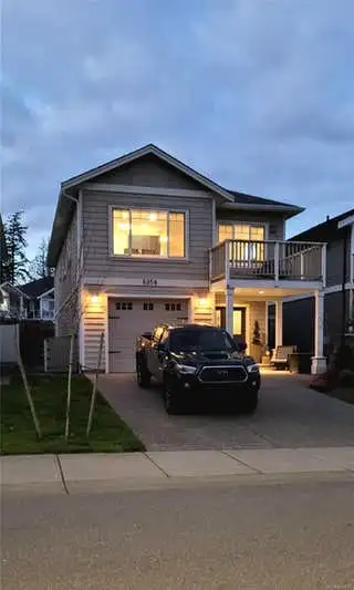 Suite for rent