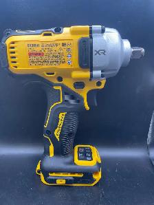 DEWALT 1/2" MID-RANGE IMPACT DCF891 - Photo 2
