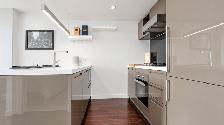 Furnished Luxury 1BR at TELUS Garden | 28th Floor | Pool   Gym