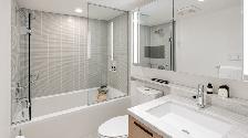 Furnished Luxury 1BR at TELUS Garden | 28th Floor | Pool   Gym - Photo 5