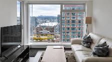 Furnished Luxury 1BR at TELUS Garden | 28th Floor | Pool   Gym - Photo 8
