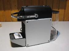 Nespresso Pixie Espresso Machine, by DeLonghi, BRAND NEW - Photo 8