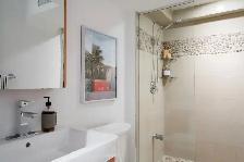 Bright & Modern 1-Bedroom Legal Basement Apartment in Riverdale - Photo 8