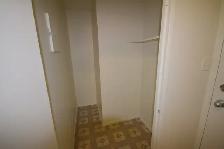 1 Bedroom in Ottawa South ~ Available now, large balconies - Photo 3