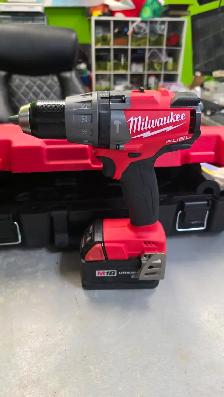 Milwaukee M18 Brushless Hammer Drill Impact Driver Kit - NEW - Photo 3