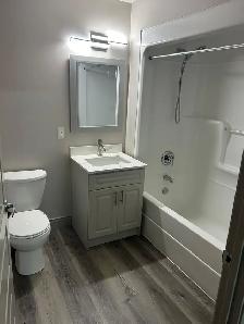 Spaciuos bedrooms with private bath - Photo 9