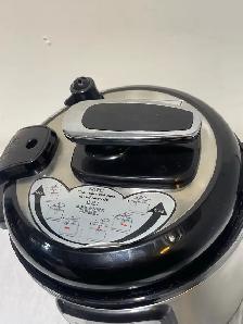 Yasist Multifunctional Pressure Cooker - Photo 3