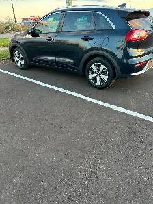 2017 Kia Niro Hybrid - Photo 3