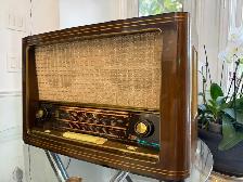 Radio SABA VINTAGE (excellent) 1954