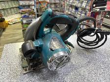 Makita 5007MG Circular Saw - Photo 2
