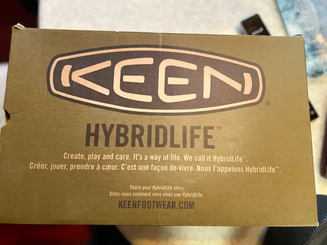 ONE PAIR OF NEW SZ. 7 LADIES KEEN HIGH BOOTSAS PICTURED