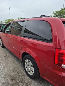 Used 2012 Dodge Grand Caravan SXT Minivan, Van (AS-IS) - Photo 5