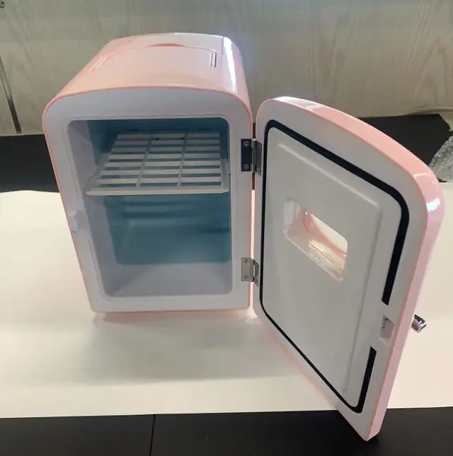 Portable Mini Fridge Cooler & Warmer w/ Handle