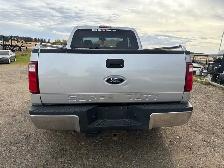 2010 Ford Super Duty F-250 SRW XLT- LOW KMS! WARRANTY INC, 5TH W - Photo 4