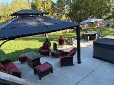 Beautiful 3-Bed, 3-Bath Family Home - Photo 9