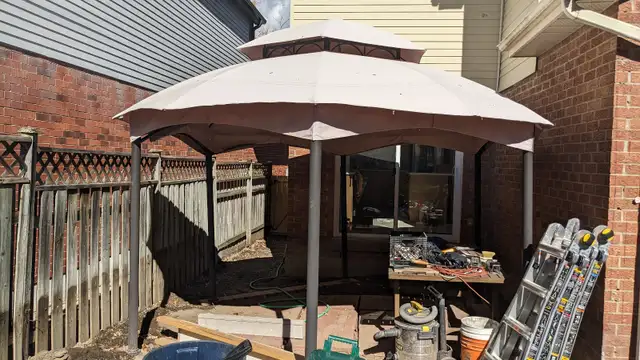 Free 12' Round Canopy