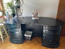 Elegant wood Desk - Photo 2