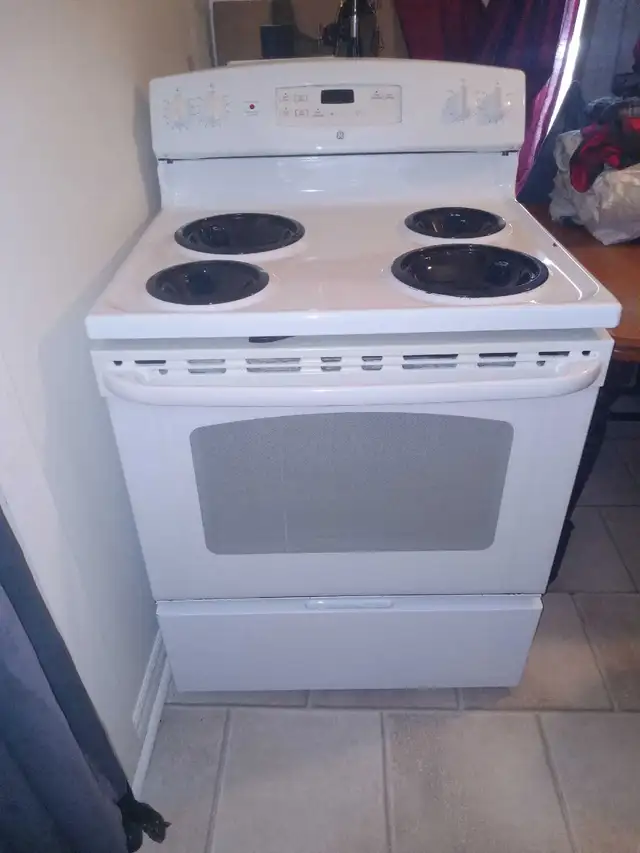cuisiniere GE