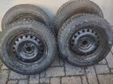 235-65R17x4 Pneus hiver Nokian-Jante GMC Terrain 2010.