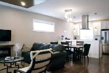 Furnished 3 Bed Townhome - All-Inclusive - Heated Dbl Garage - Photo 2
